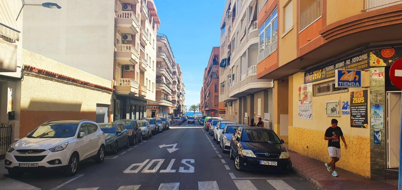 Isamar Apartamento Playa Del Cura Торевиеха Екстериор снимка