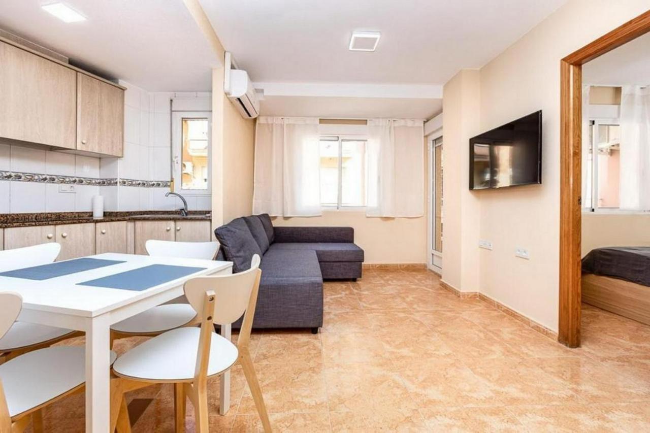 Isamar Apartamento Playa Del Cura Торевиеха Екстериор снимка
